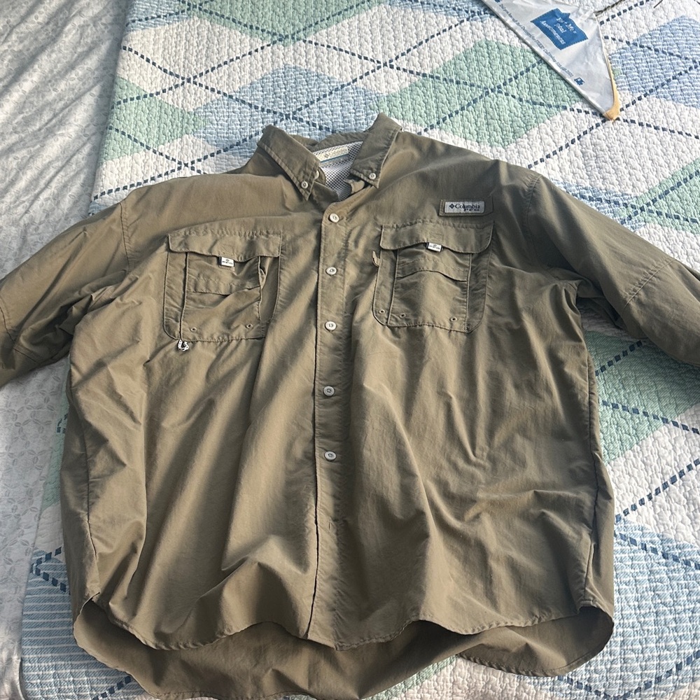 Columbia Men's Khaki Shirt Jacket